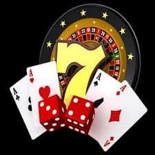Filipino player watching 55g live casino dealer on a mobile phone screen